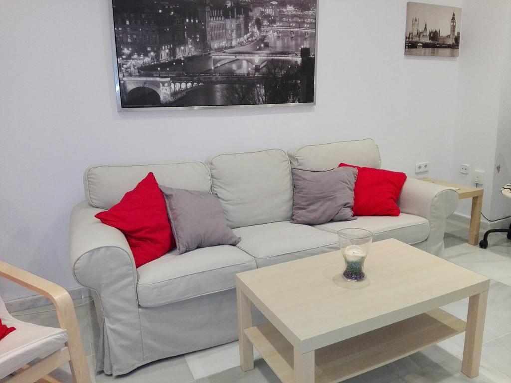 Centrico Apartamento Con Patio Privado Sevilla Buitenkant foto